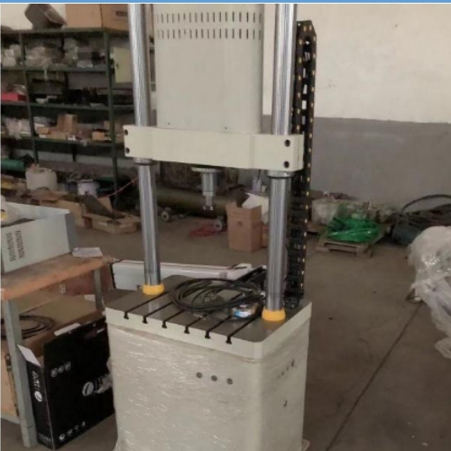 股骨试样疲劳力学试验机